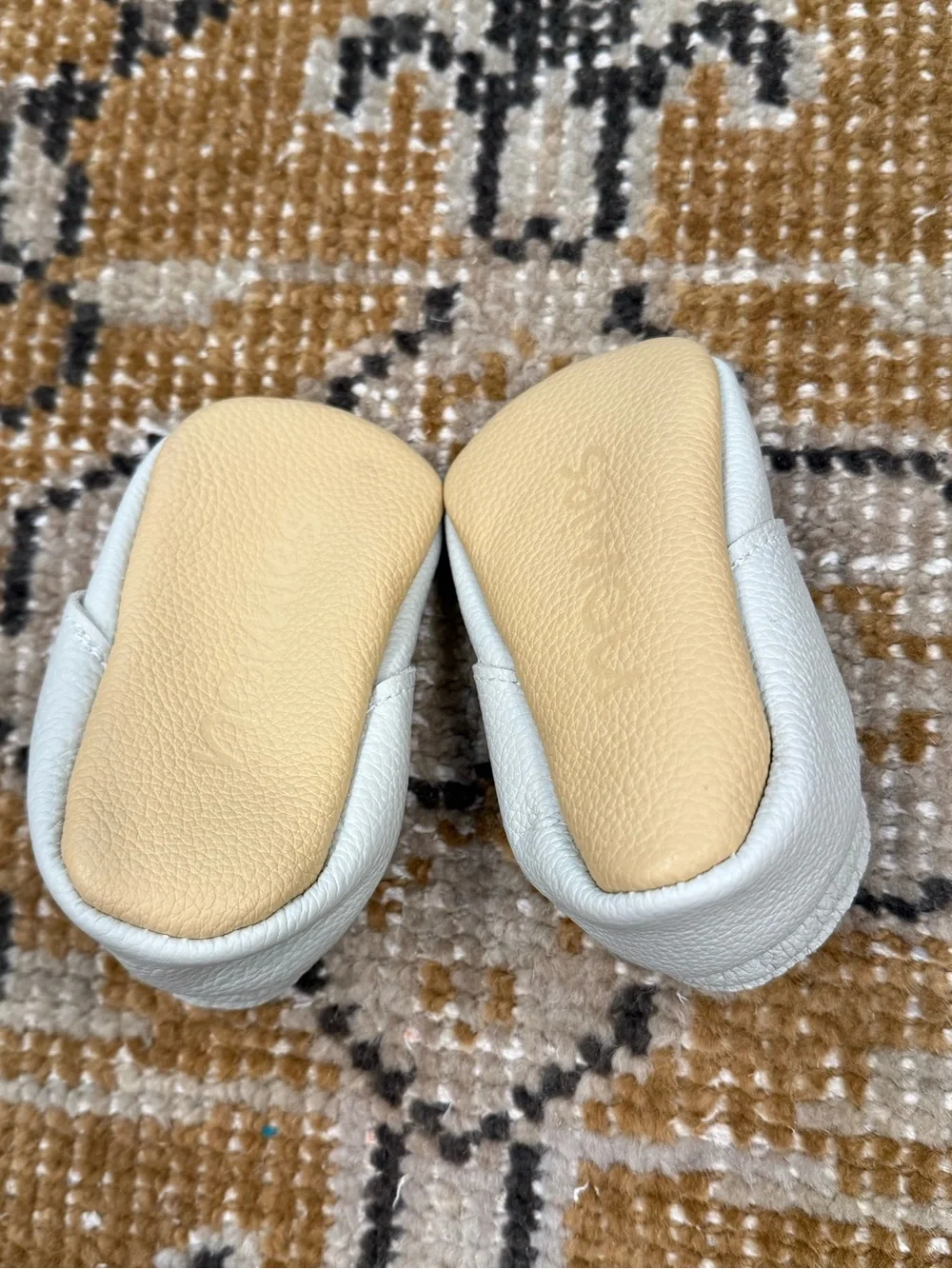 Nomies Baby Leather Moccasin Walkers with Tan Laces in Fog size 4